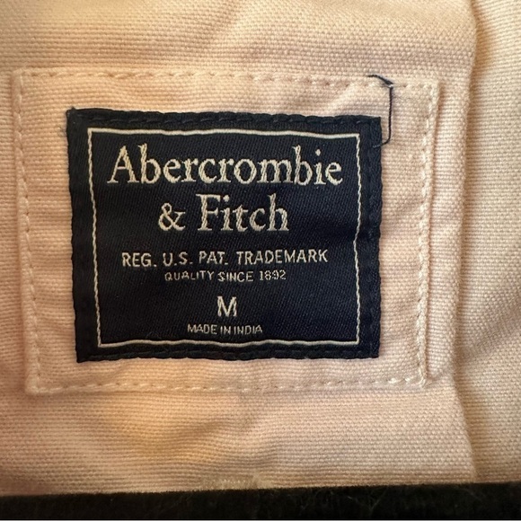 Abercrombie & Fitch- Dusty Rose Utility Sleeveless Vest (Size: Medium) - Picture 9 of 9